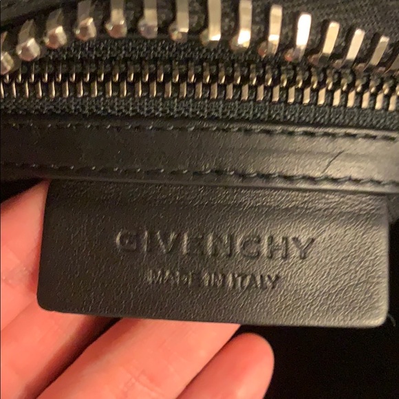 Givenchy Medium Lucrezia satchel - Picture 8 of 9